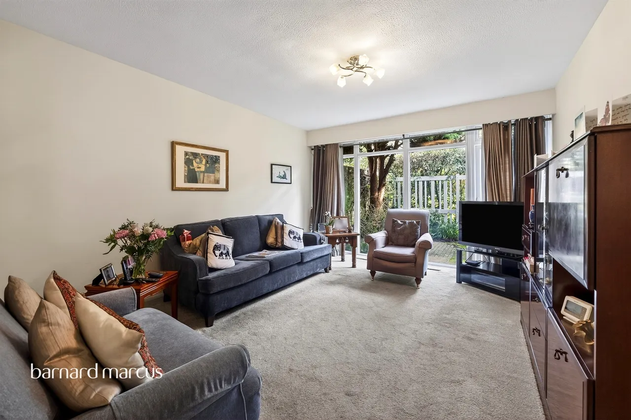Hythe Road, Thornton Heath, photo 9