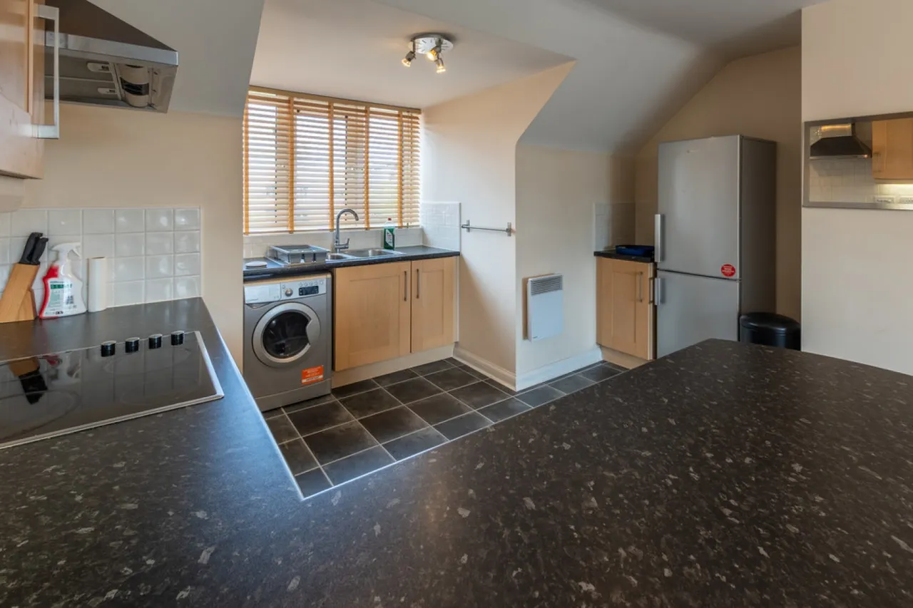 Magdala Court, Worcester, photo 8