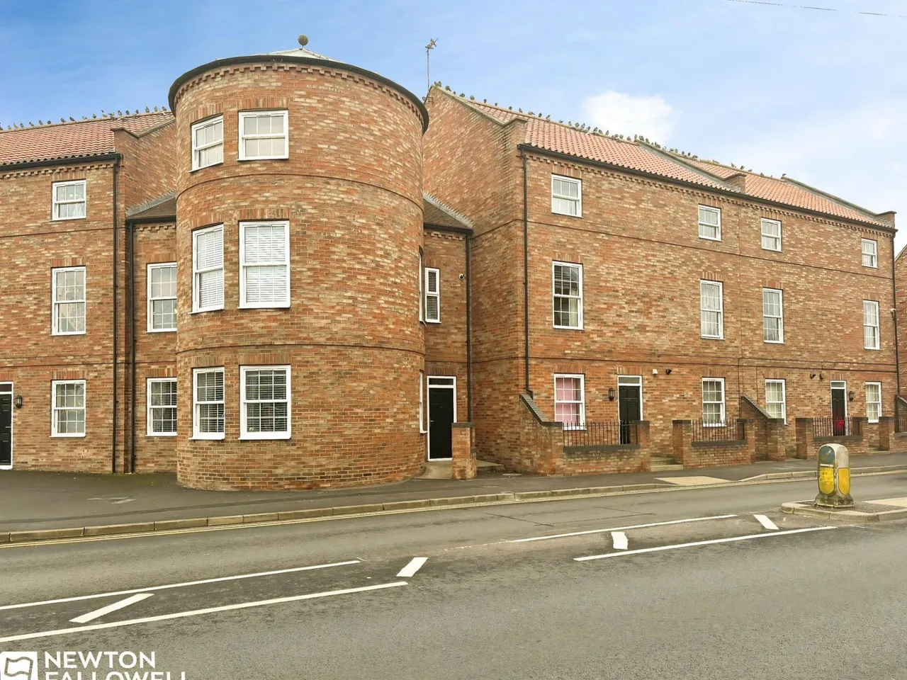 Wellesley Court, Retford, DN22, photo 8