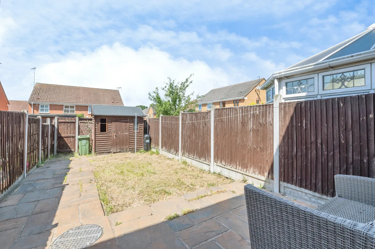 Napier Crescent, Wickford, SS12, photo 13