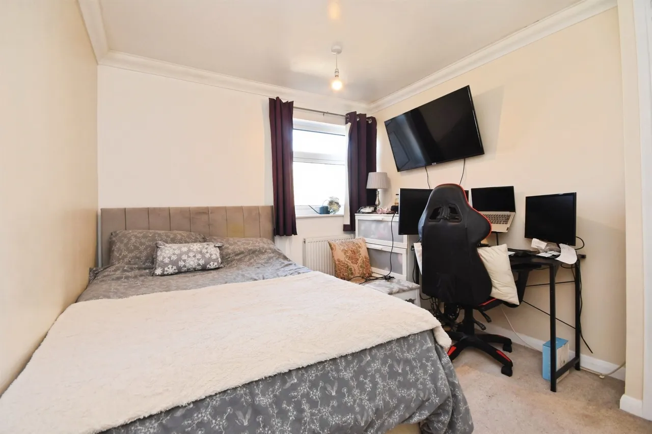 Waveney Drive, Chelmsford, CM1, photo 8