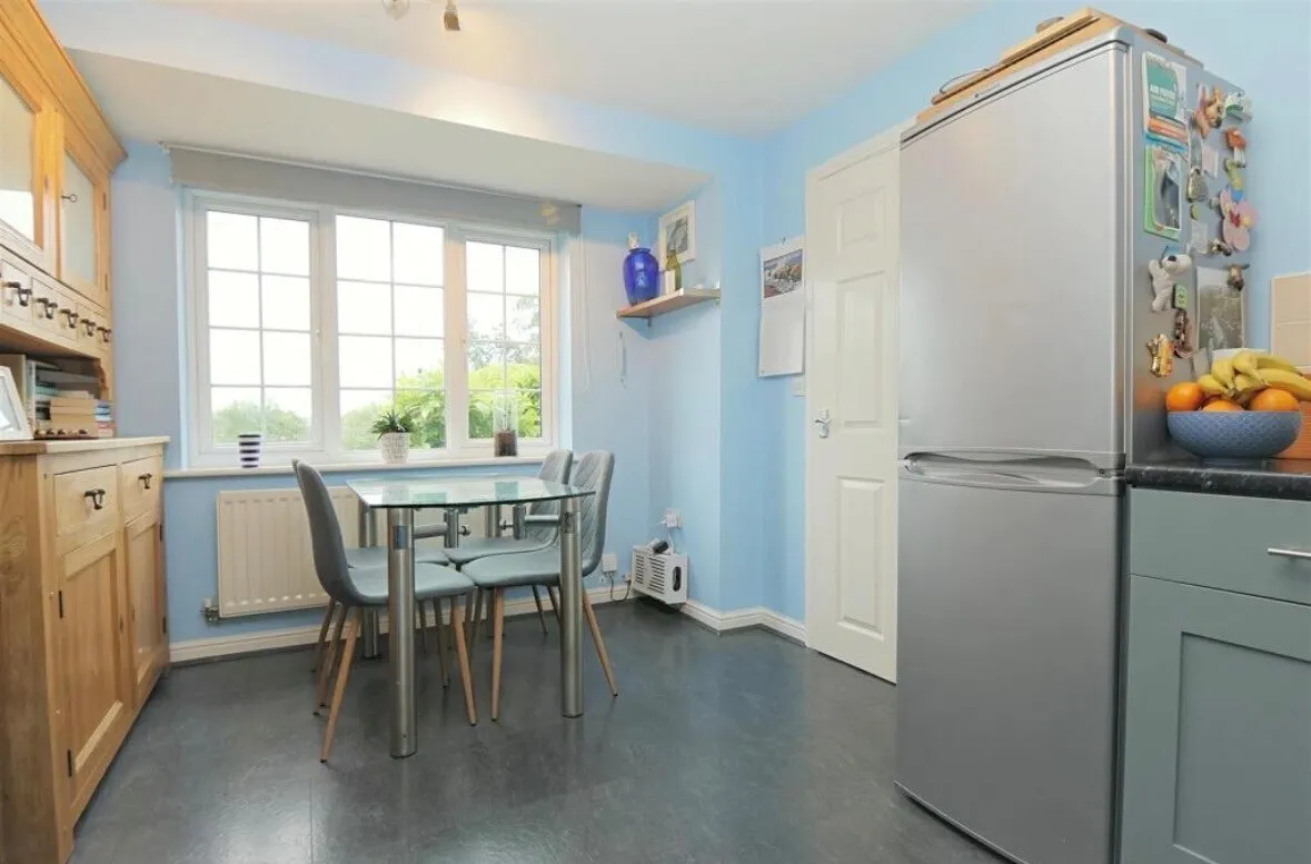 Broadlands Avenue, Pudsey, LS28, photo 5