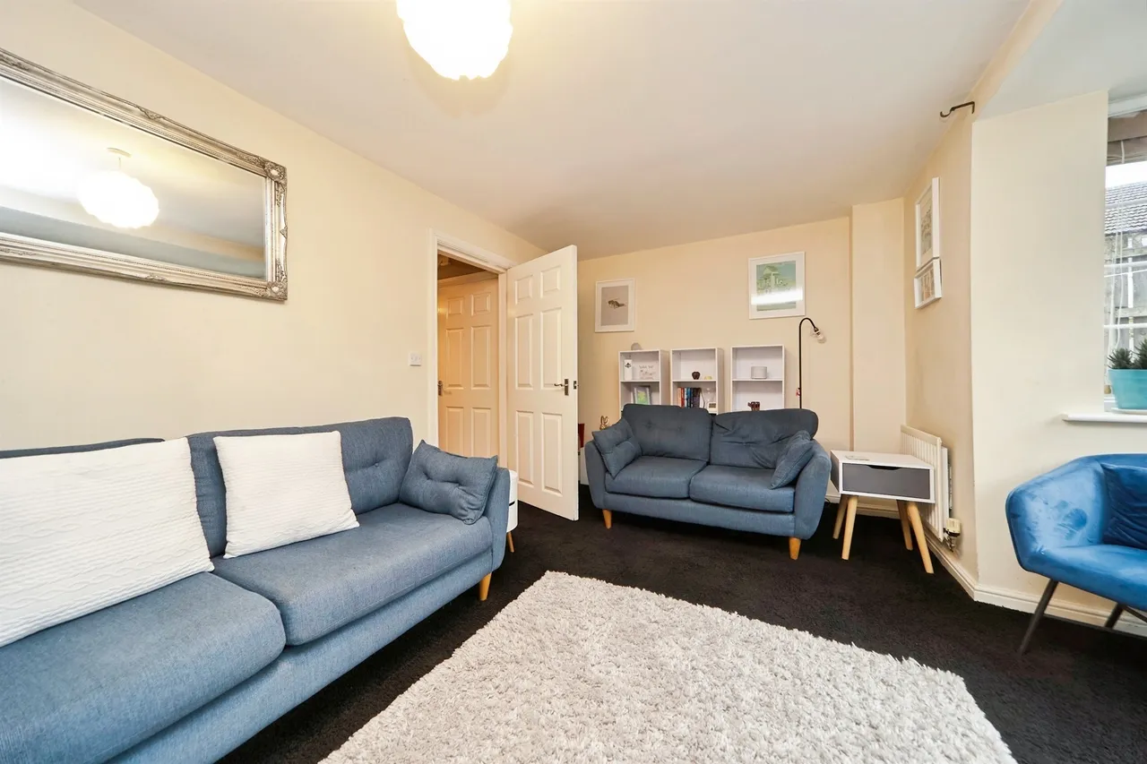 Broadlands Avenue, Pudsey, LS28, photo 8