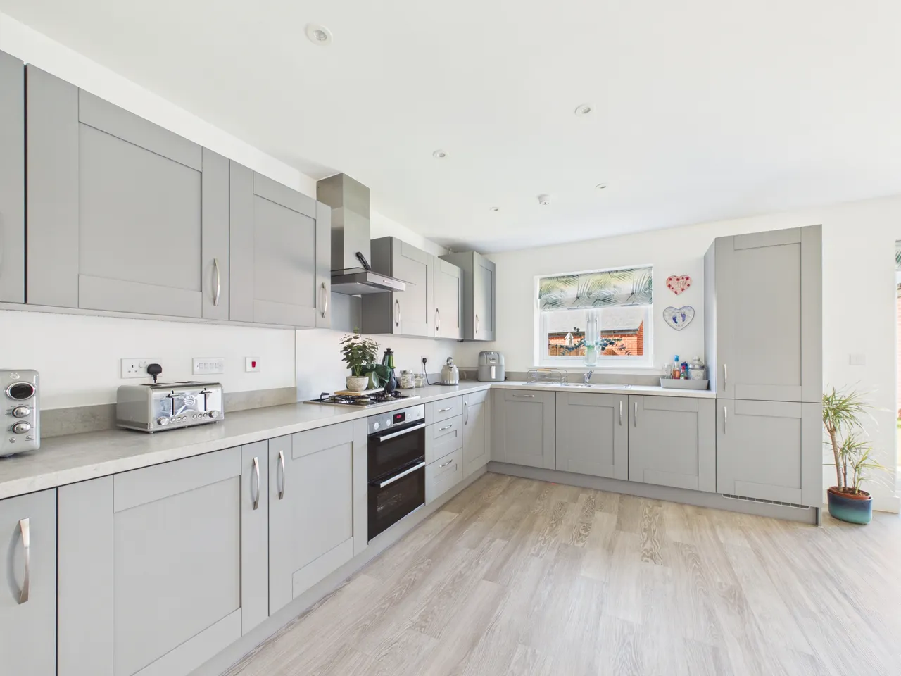 Ironbridge Road, Twigworth, Gloucester, GL2 9GT, photo 6