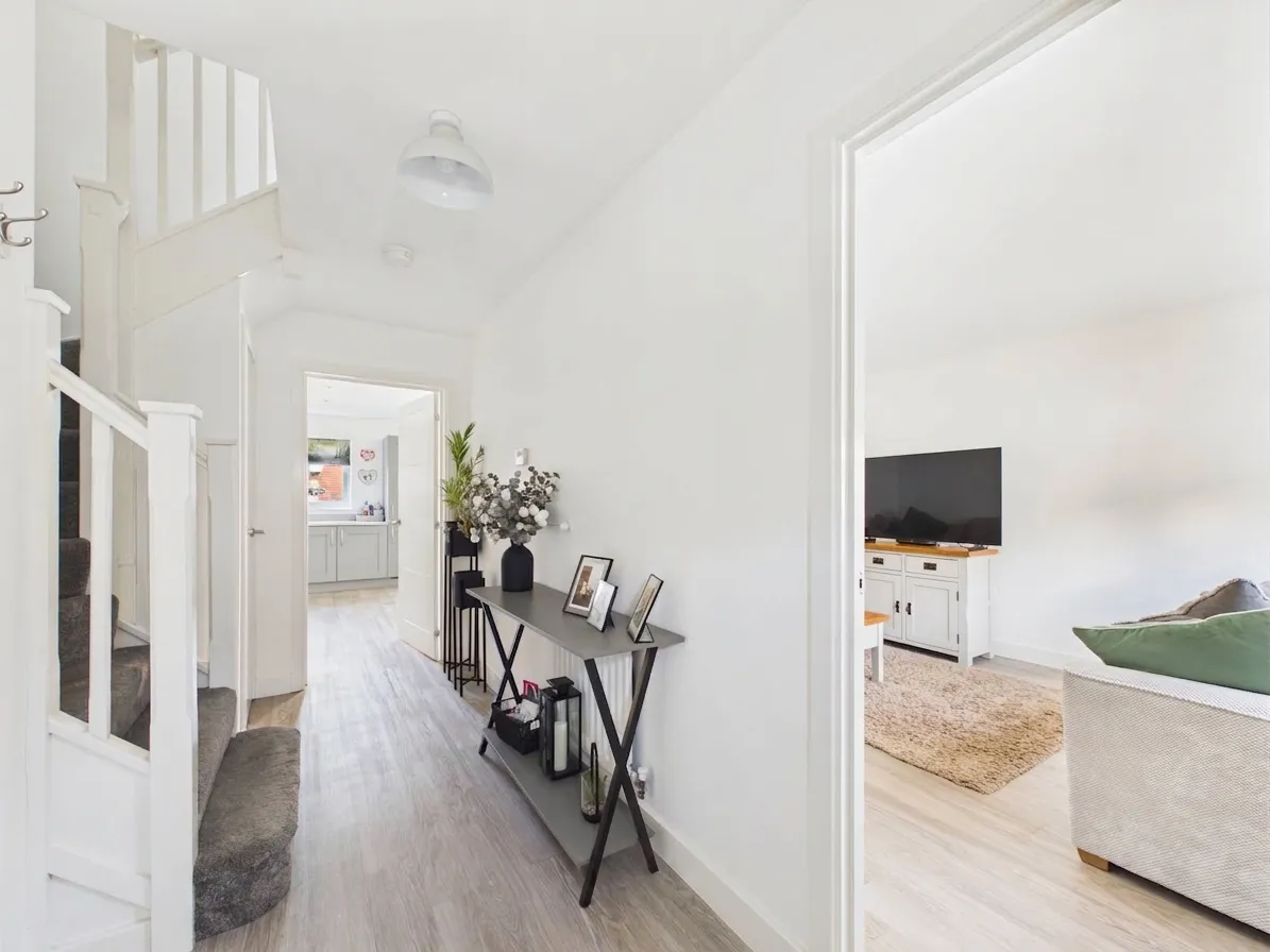 Ironbridge Road, Twigworth, Gloucester, GL2 9GT, photo 3