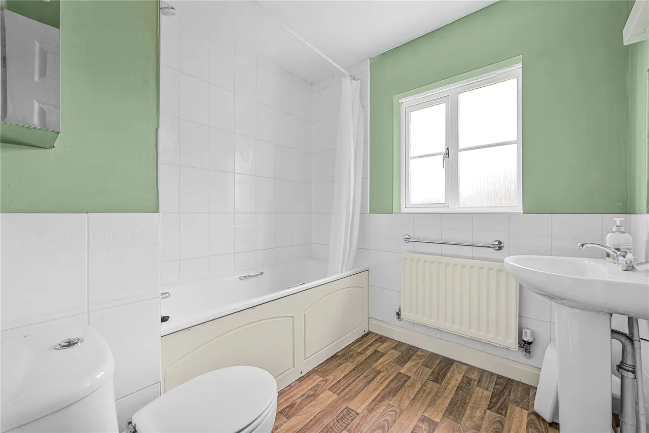 Florence Way, Knaphill, GU21, photo 26