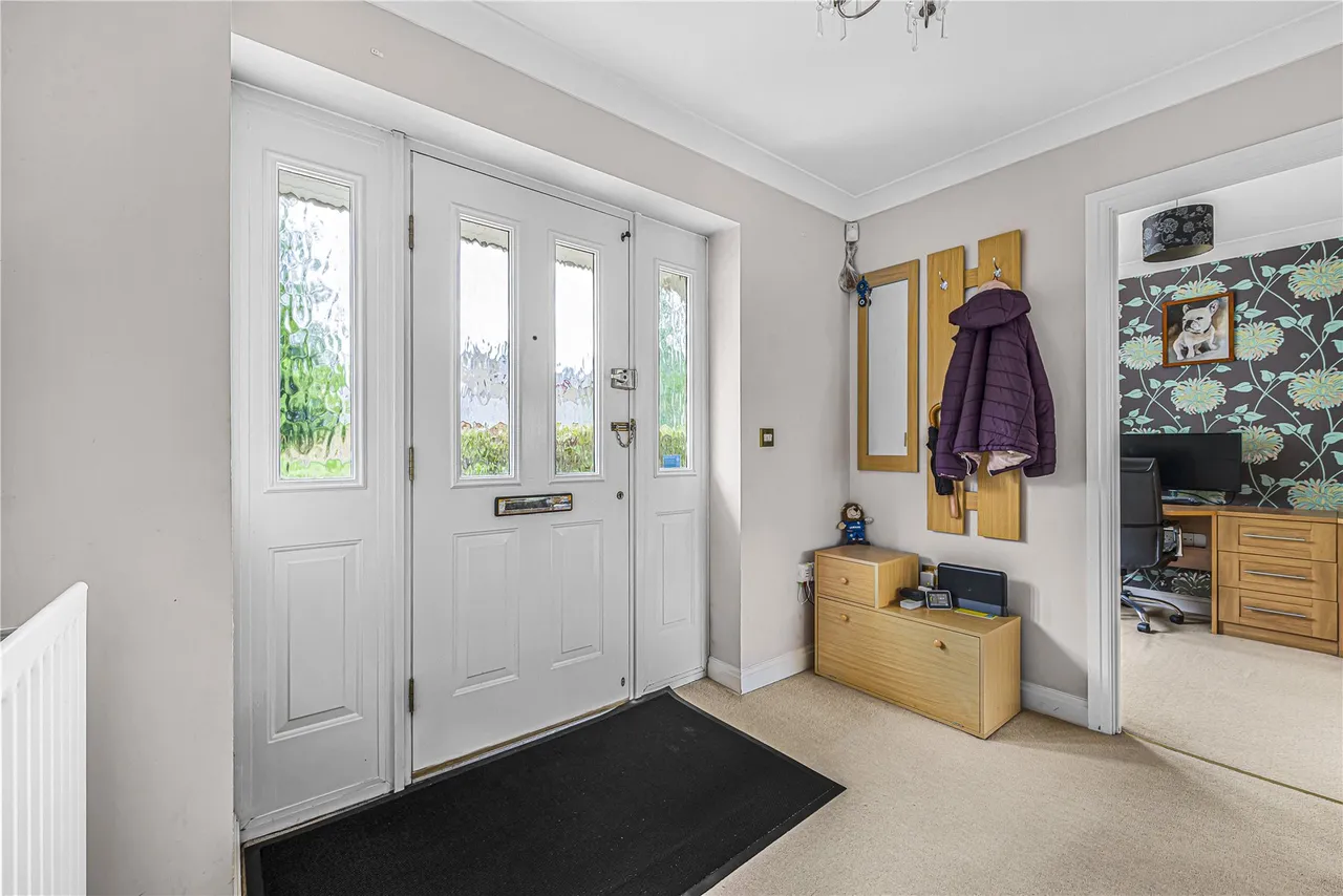 Florence Way, Knaphill, GU21, photo 14