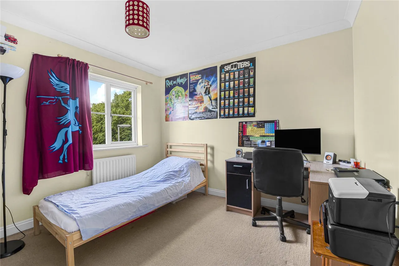 Florence Way, Knaphill, GU21, photo 20