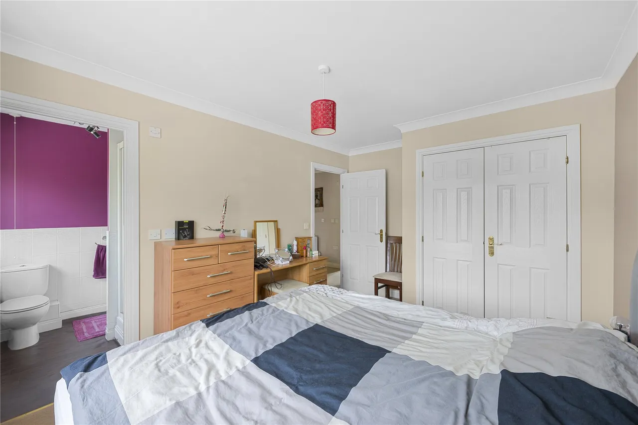 Florence Way, Knaphill, GU21, photo 18