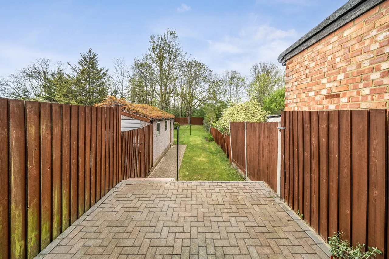 Halsbury Road West, Northolt, UB5, photo 10