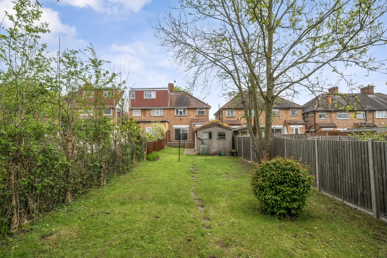 Halsbury Road West, Northolt, UB5, photo 18