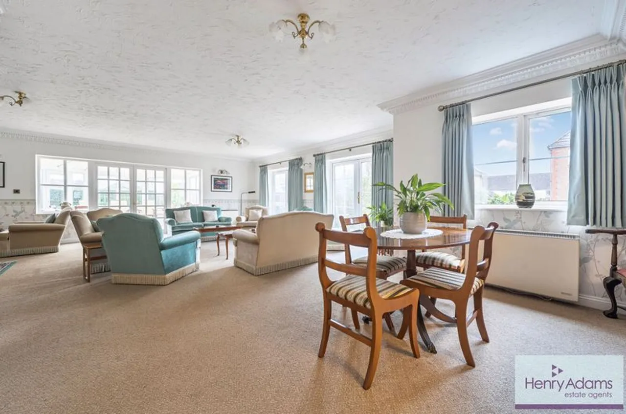 King George Avenue, Petersfield, GU32, photo 14