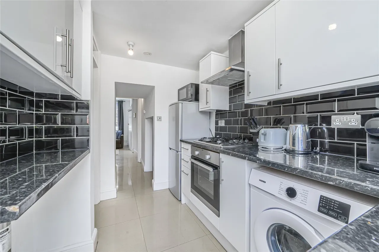 Lendal Terrace, London, SW4, photo 5