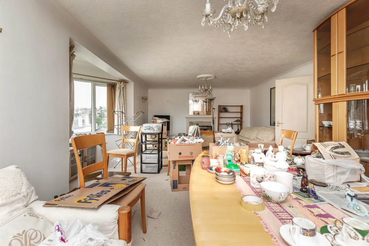 St. Helens Crescent, Hastings, photo 6