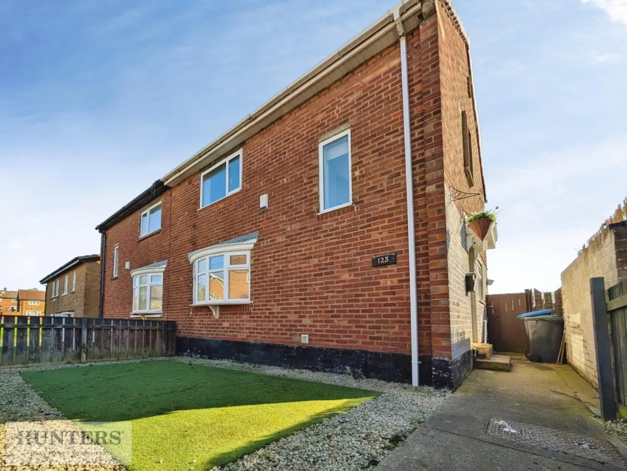 3 bed house for sale — Basingstoke Road, Peterlee, County Durham, SR8 2AP