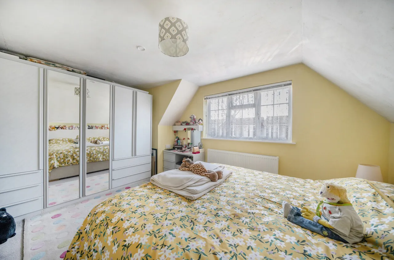 Chequer Tree Close, Knaphill, GU21, photo 7