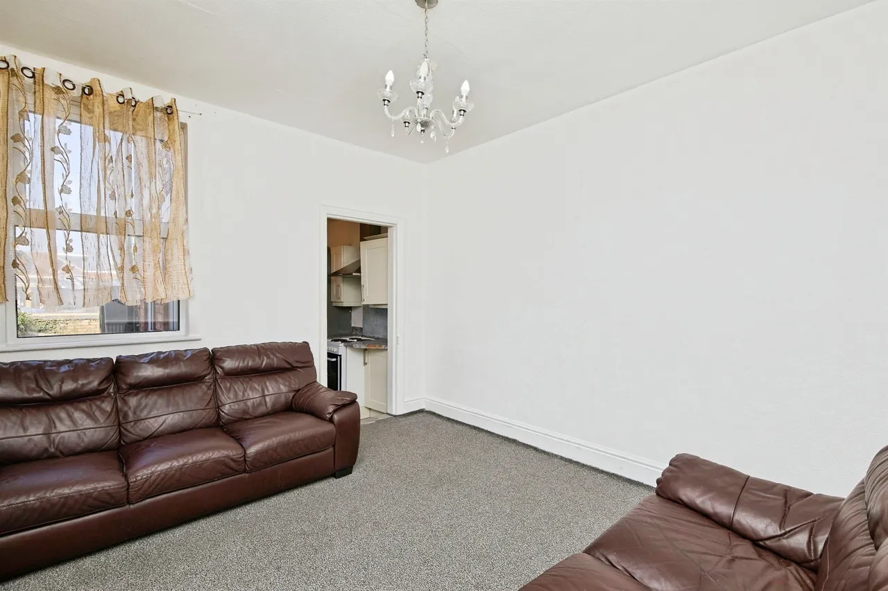 Balfour Road, Derby, photo 4