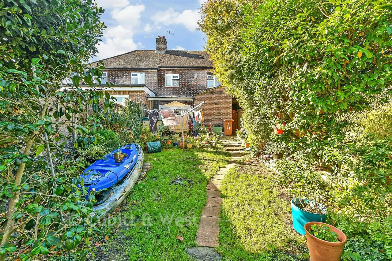 Colesmead Road, Redhill, RH1, photo 13