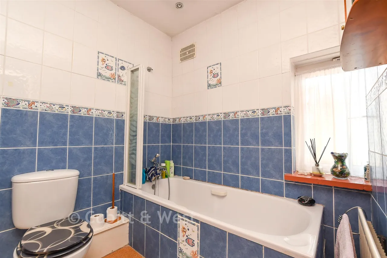 Colesmead Road, Redhill, RH1, photo 11