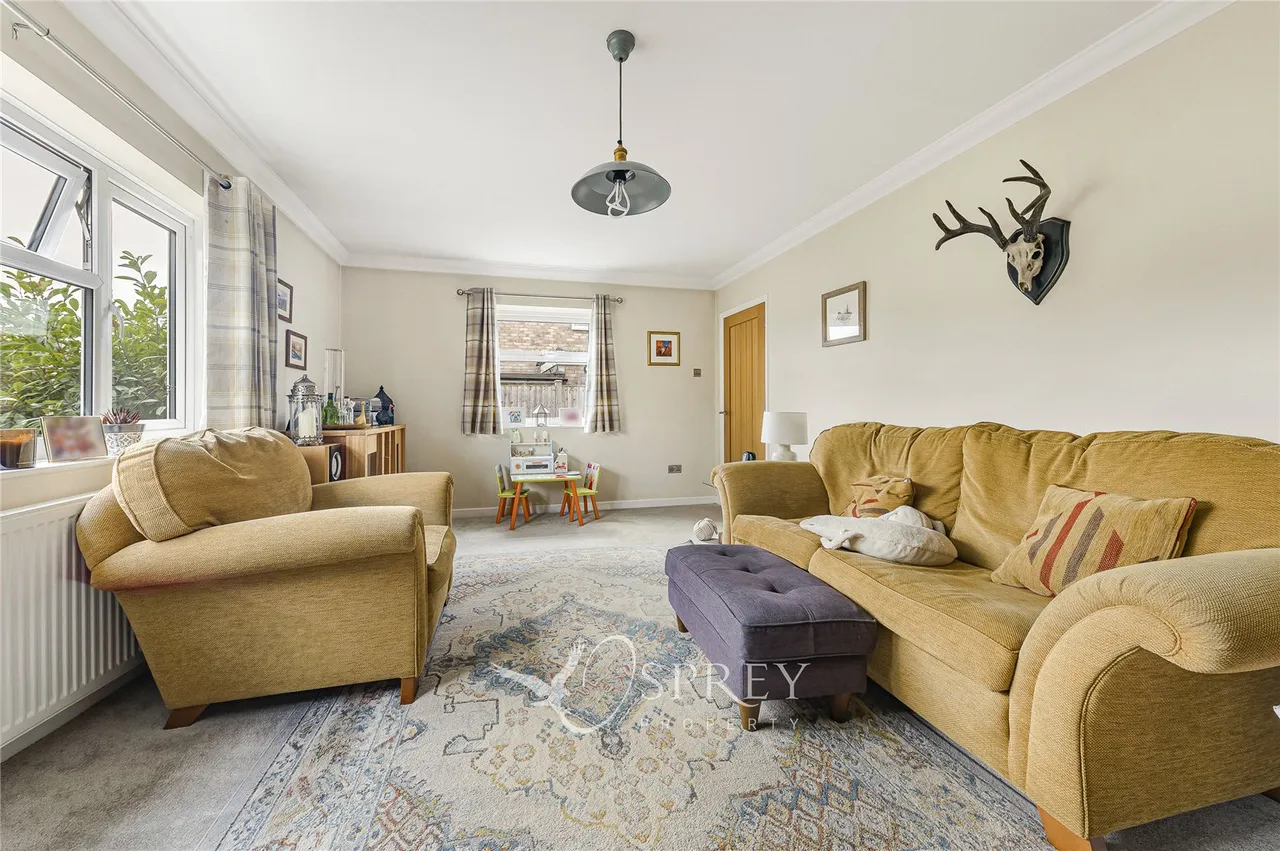 Mauntley Avenue, Brigstock, NN14, photo 6