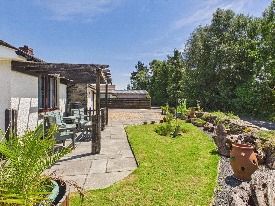 St. Kew Highway, Bodmin, PL30, photo 14