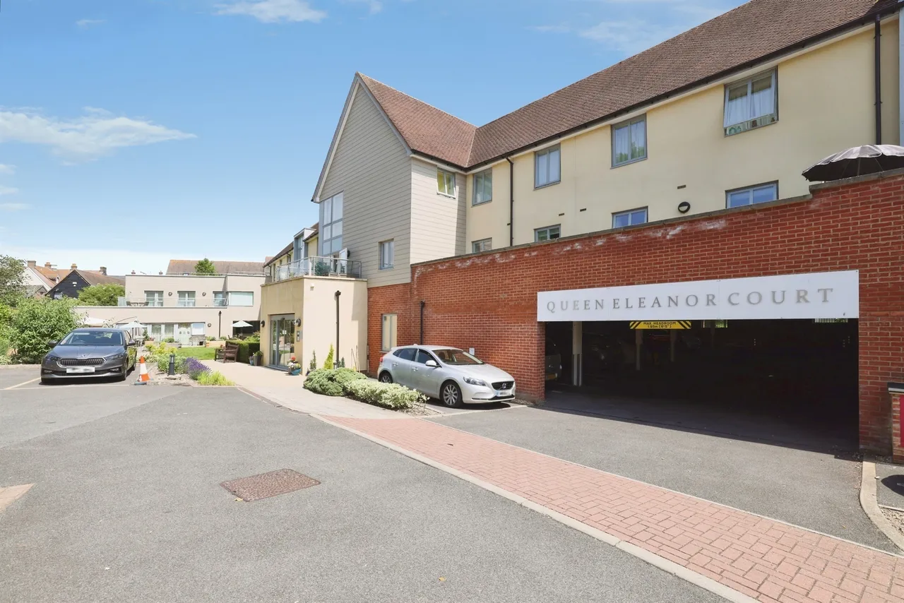 Salisbury Street, Amesbury, SP4, photo 17