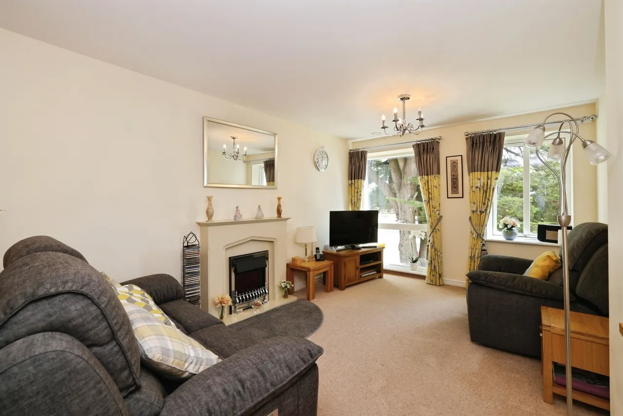 Salisbury Street, Amesbury, SP4, photo 5