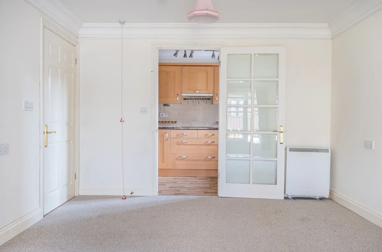 Deanery Close, Chichester, PO19, photo 5