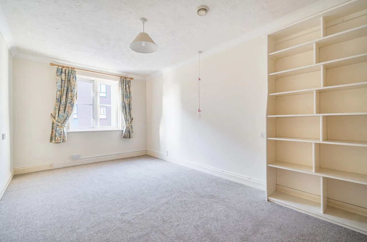 Deanery Close, Chichester, PO19, photo 11