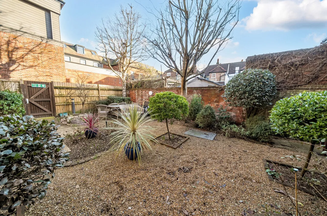 Deanery Close, Chichester, PO19, photo 15
