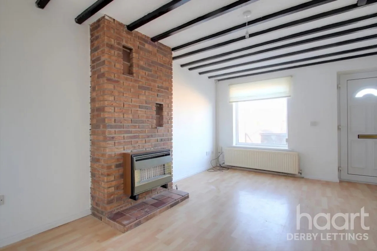 Francis Drive, LE11, photo 5