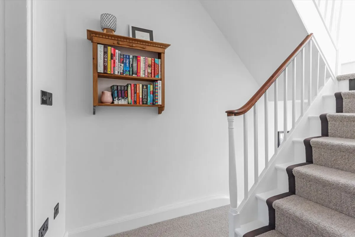 London Road, Cheltenham, GL52, photo 12