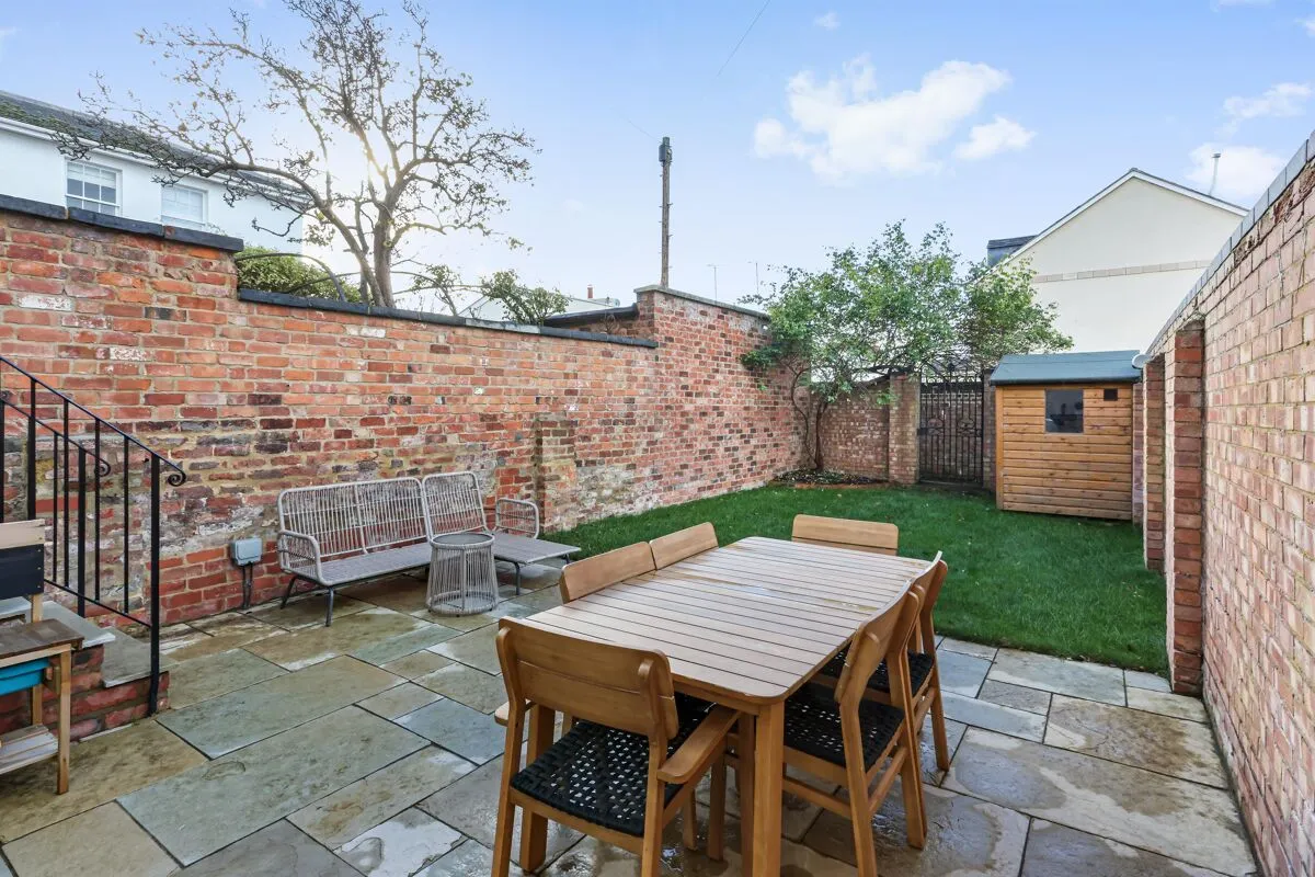 London Road, Cheltenham, GL52, photo 24