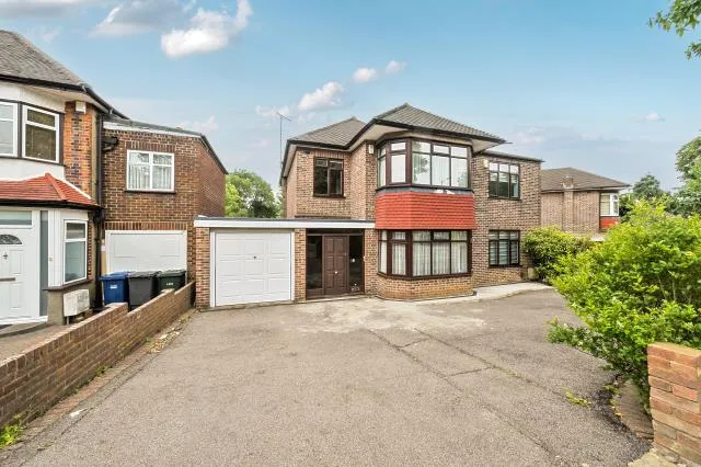 4 bed house to rent, Sussex Ring, London, N12