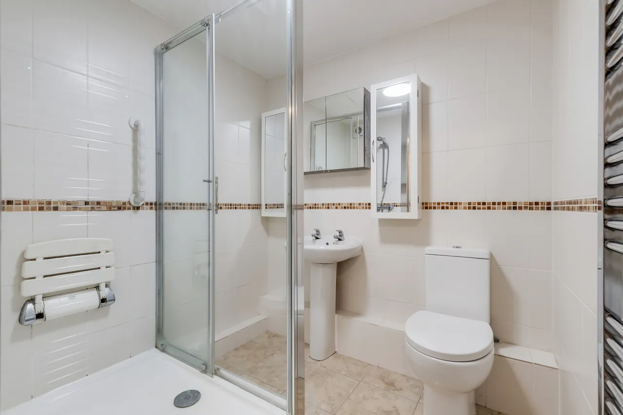 Cunliffe Road, Ilkley, LS29, photo 9