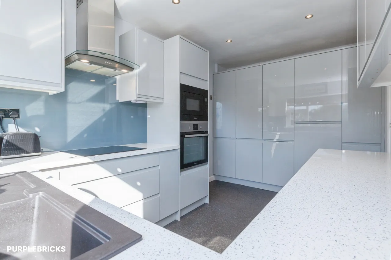 2 bed house for sale, School Close, Leicester, LE9