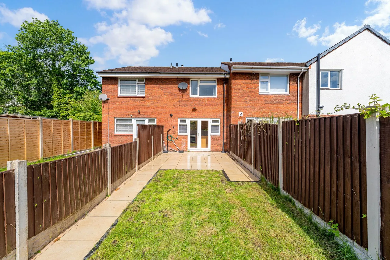 Somerford Walk, Widnes, Widnes, WA8 3EU, photo 4