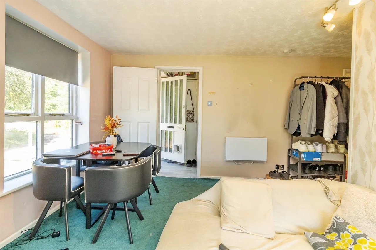 Ramsthorn Grove, Walnut Tree, Milton Keynes, photo 9