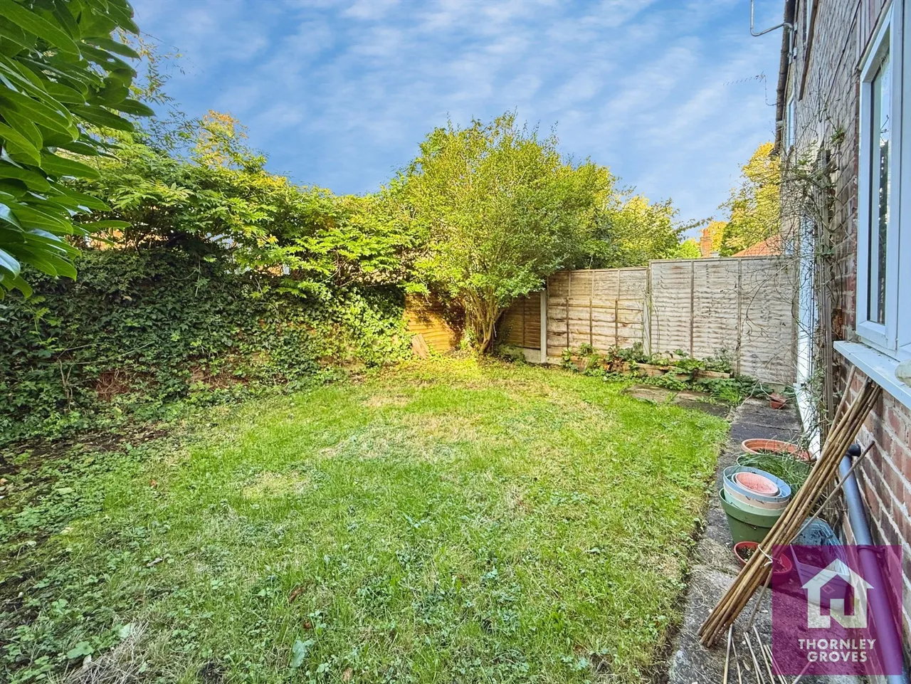 Chandos Road, Prestwich, M25, photo 10