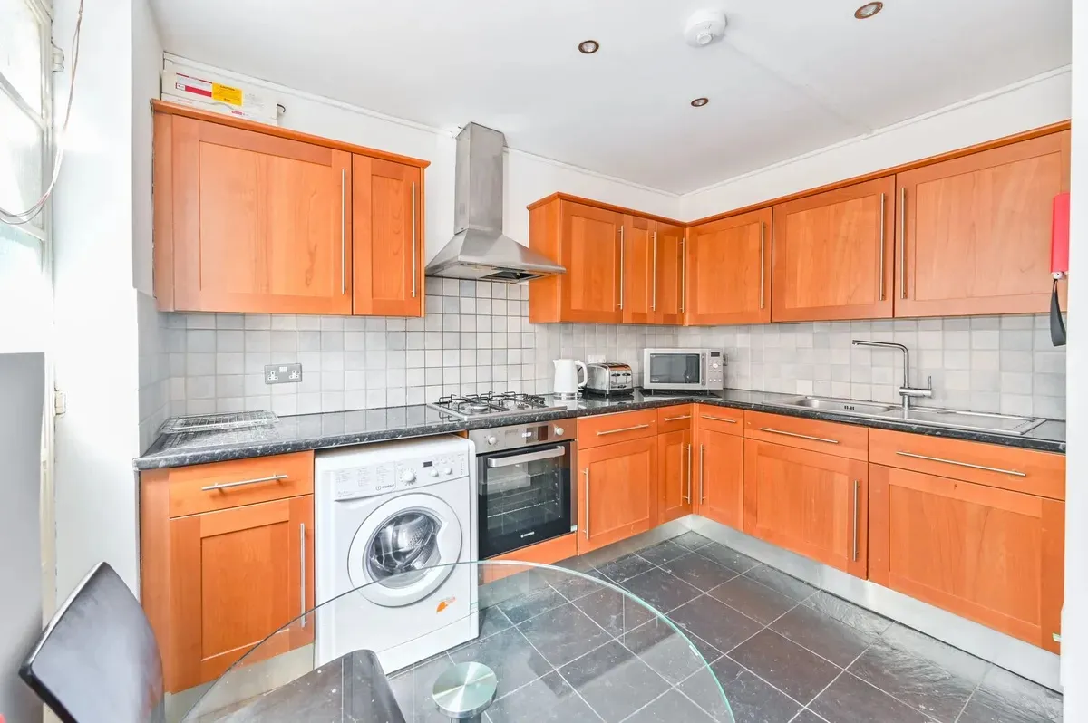 Portman Square, Marylebone, W1H, photo 11