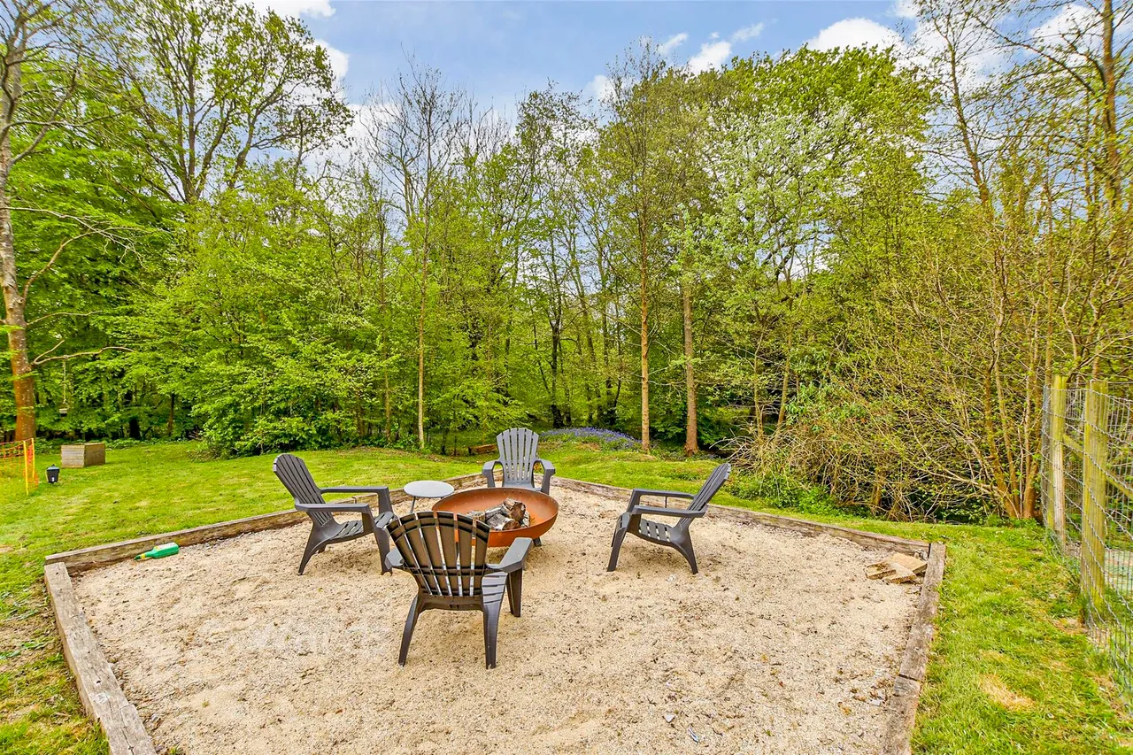 Ghyllside Road, Northiam, TN31, photo 14