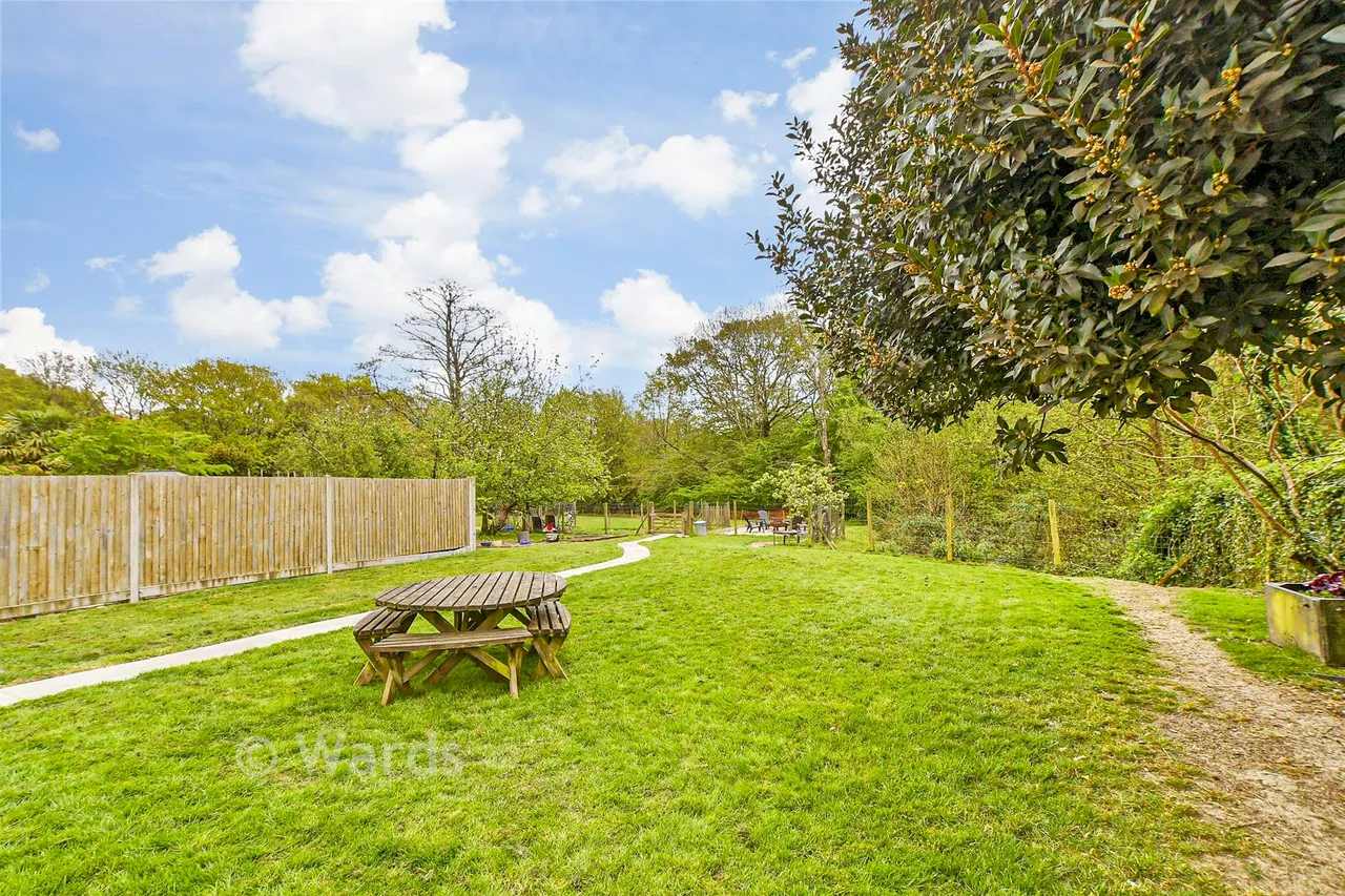 Ghyllside Road, Northiam, TN31, photo 3