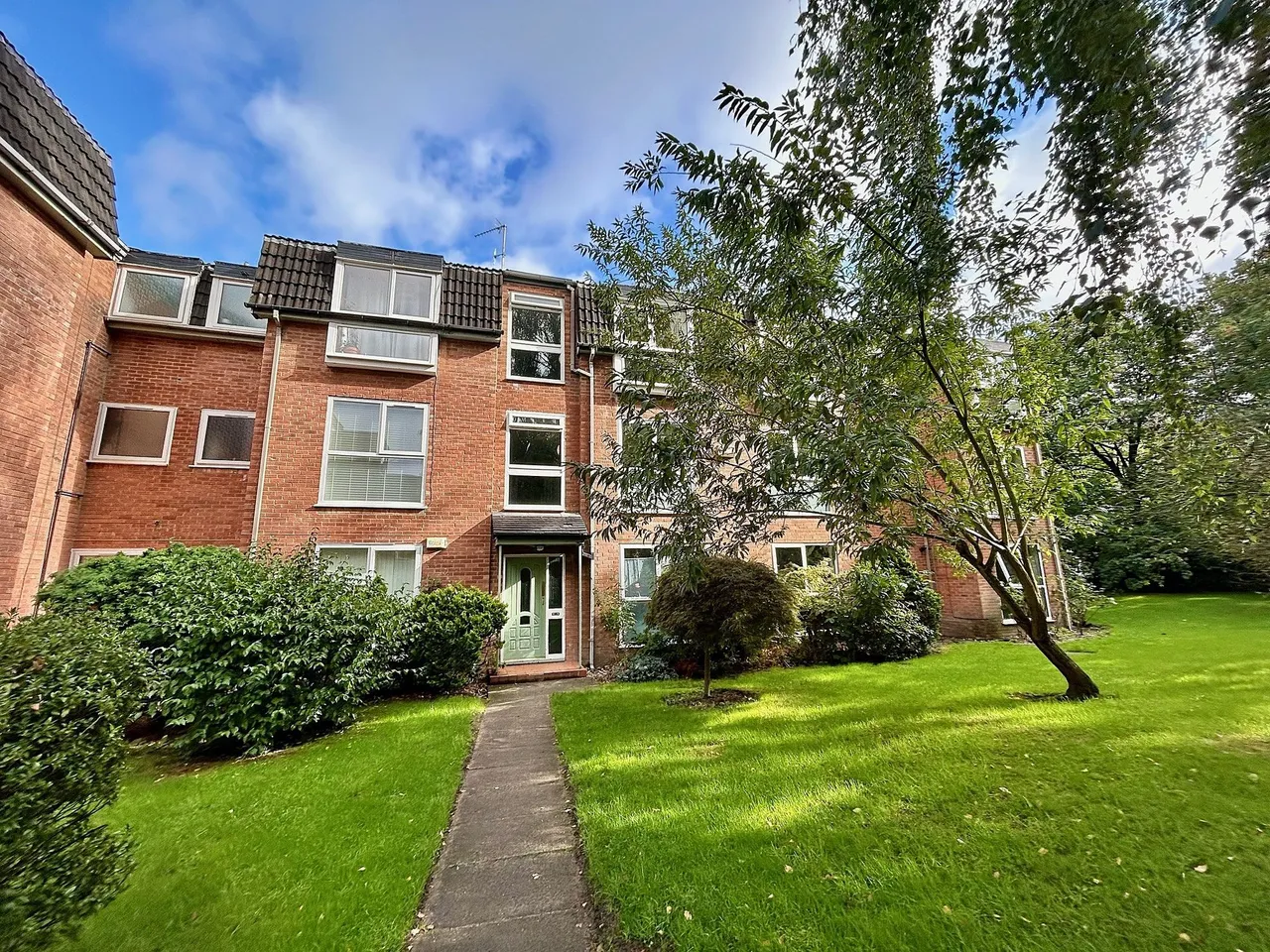 3 bed flat for sale, Parkfield Road South, Manchester