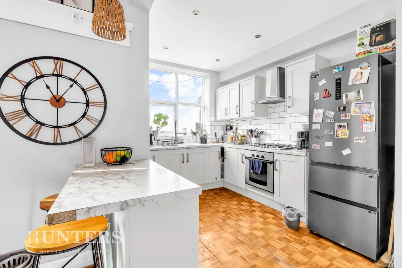 Langdale Avenue, Oldham, OL8, photo 11