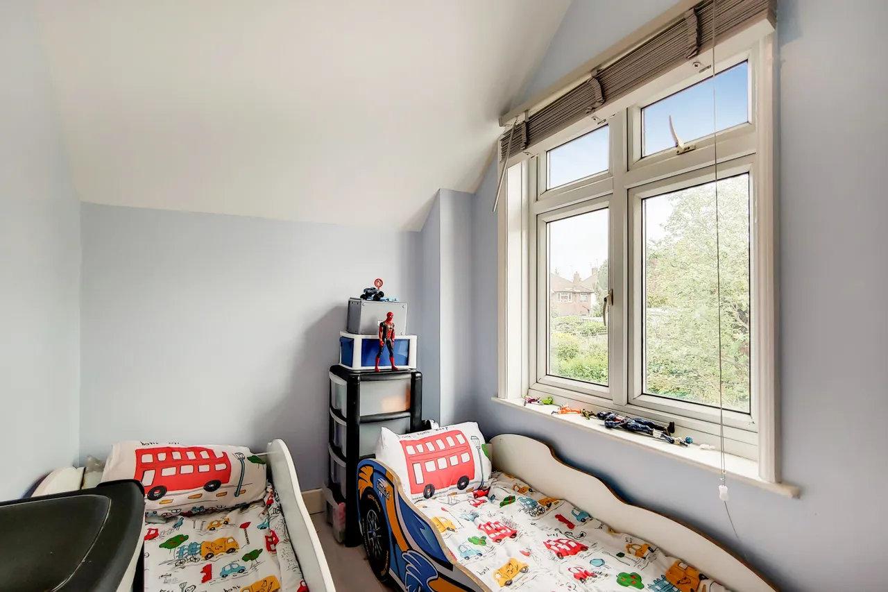 50 Risingholme Road, Harrow, photo 12