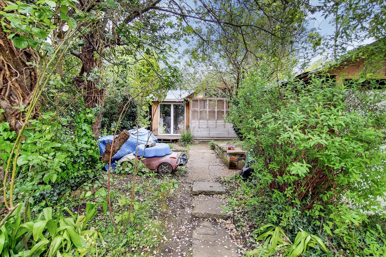 50 Risingholme Road, Harrow, photo 8