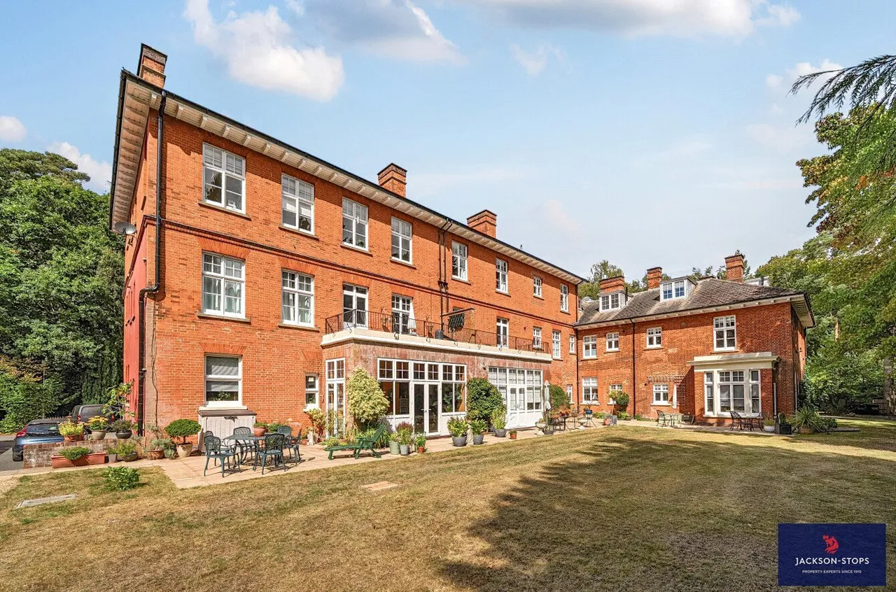 2 bed property for sale, Heath Lane, Aspley Heath, MK17