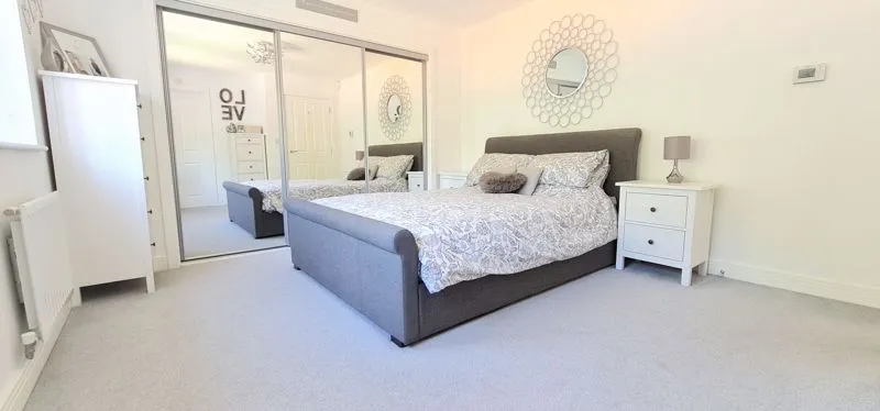Claremont Crescent, Rayleigh, Essex, SS6 9GZ, photo 6
