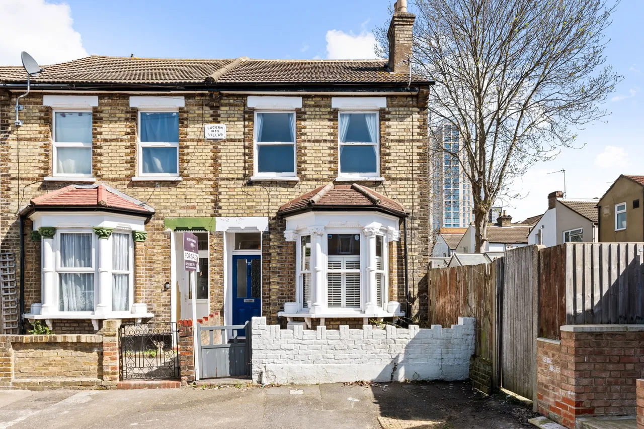 2 bed house for sale — Ainsworth Road, CR0
