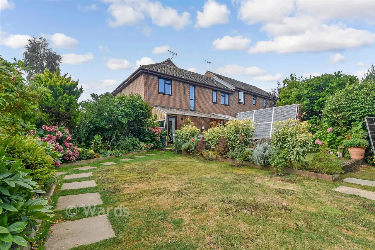 2 bed house for sale, Norman Rise, Cranbrook, TN17